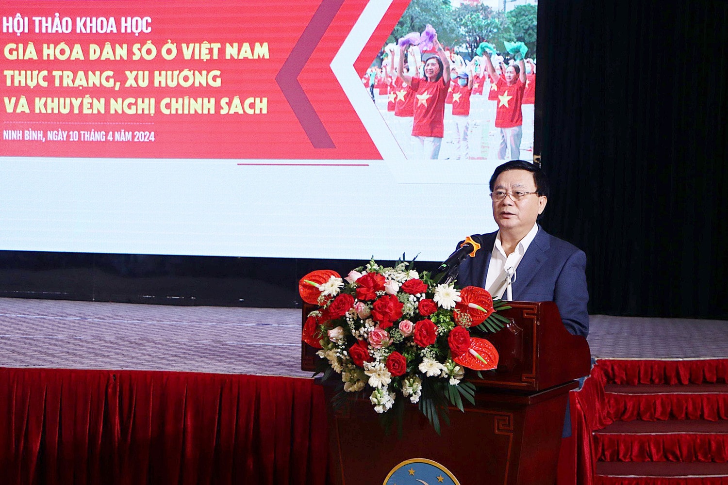 Chủ động thích ứng với già hóa dân số -0