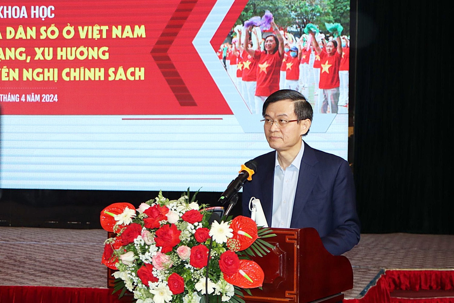 Chủ động thích ứng với già hóa dân số -0