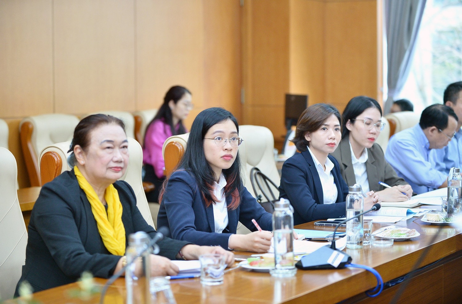 Các đại biểu dự hội thảo
