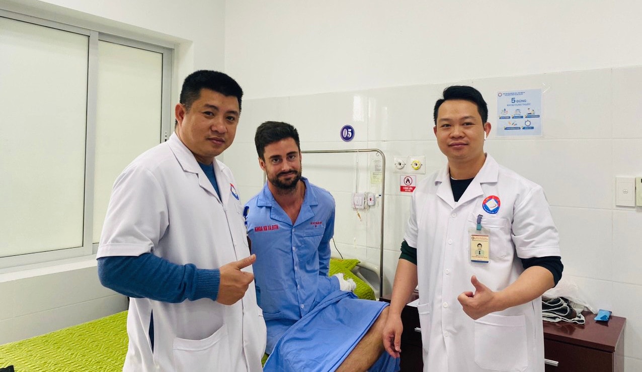 Quảng Bình nâng cao chất lượng y tế để du khách an tâm trải nghiệm -0