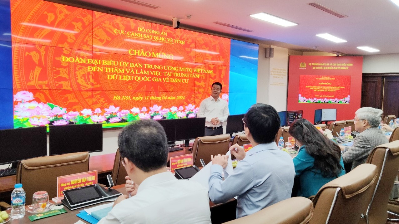Mong có ứng dụng cập nhật ý kiến cử tri về các vấn đề lớn của đất nước -0