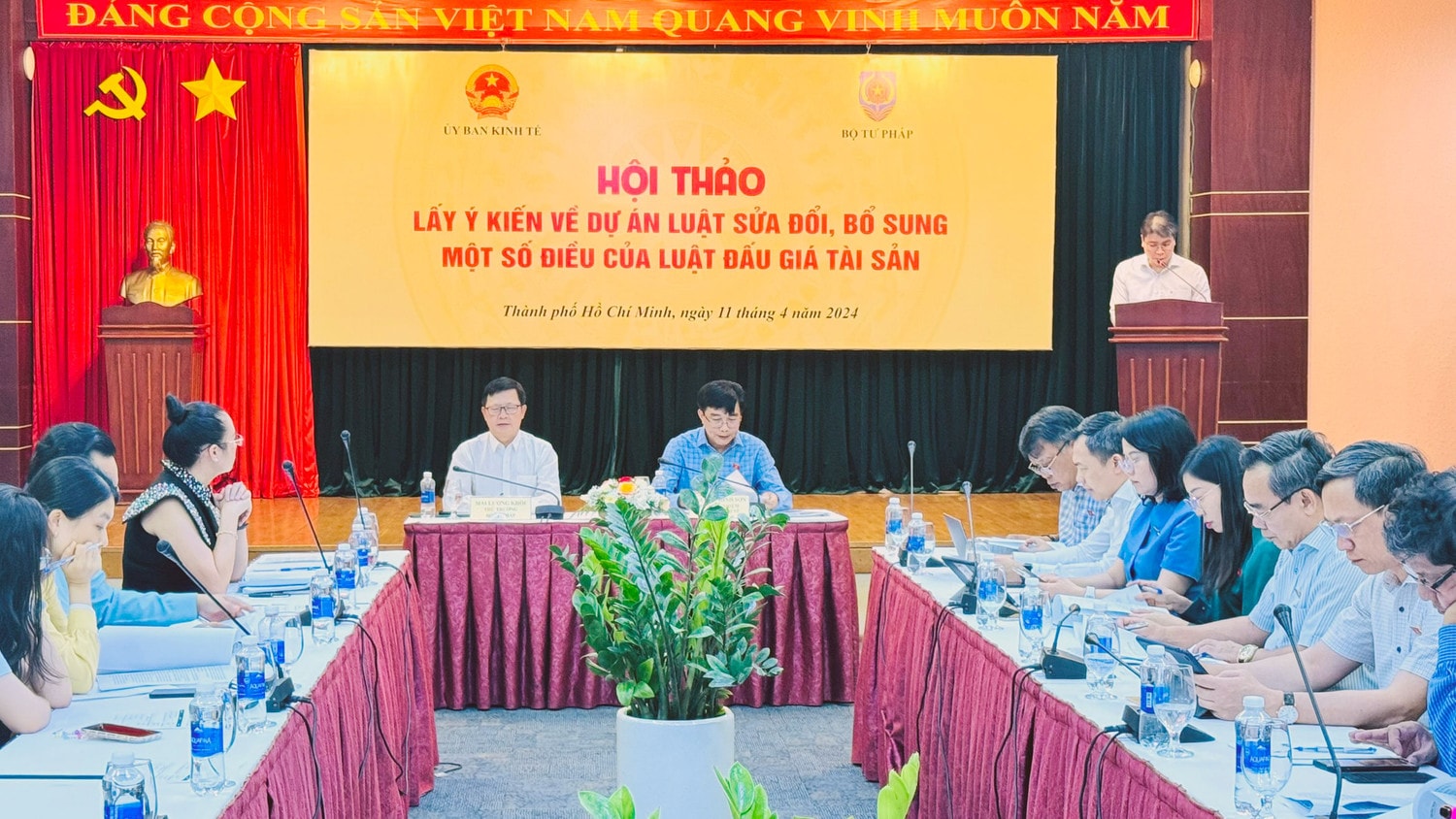 Lấy ý kiến về dự án Luật sửa đổi, bổ sung một số điều của Luật Đấu giá tài sản -0