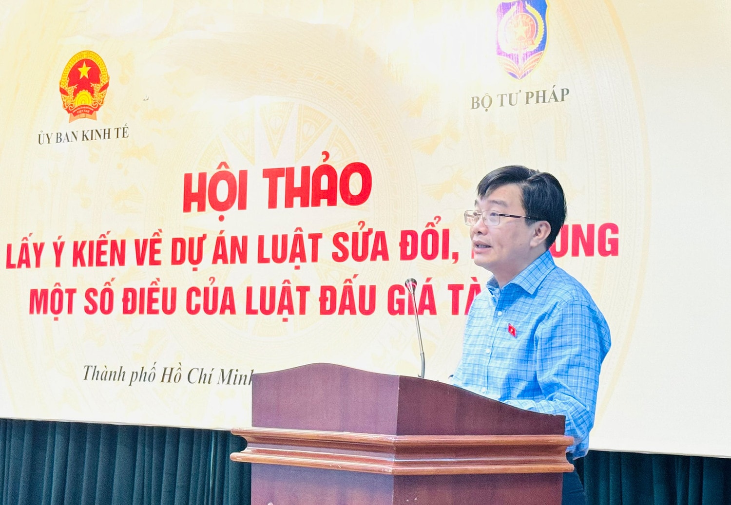 Lấy ý kiến về dự án Luật sửa đổi, bổ sung một số điều của Luật Đấu giá tài sản -0