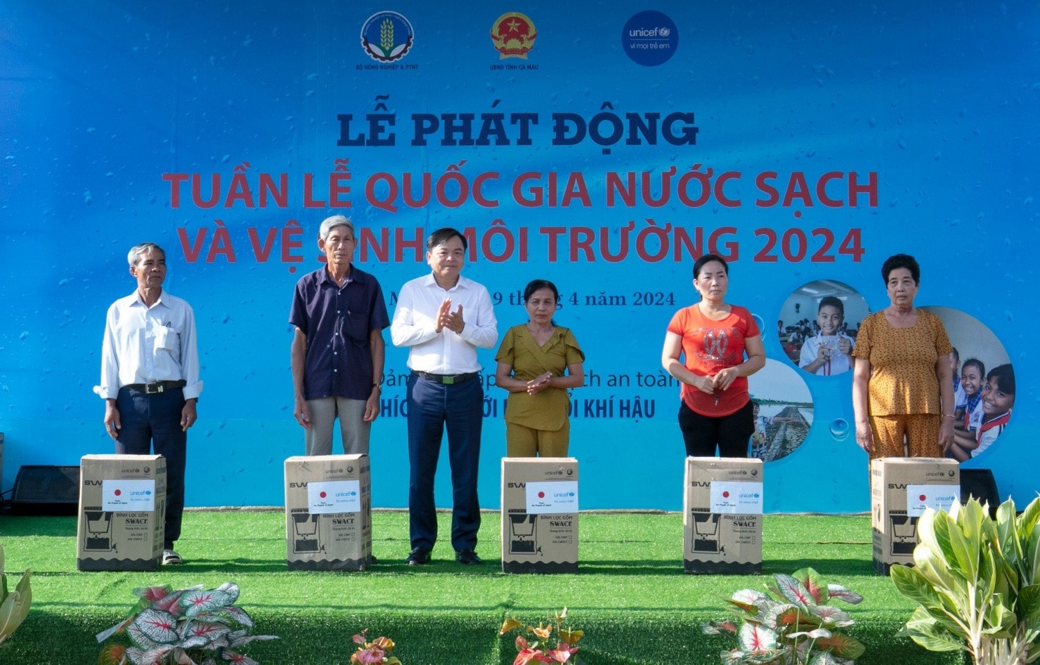 PVCFC hết lòng vì bà con nông dân vùng hạn mặn -0