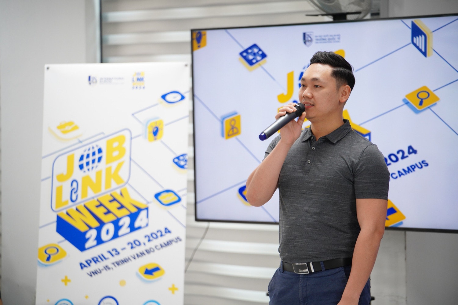 Khai mạc Tuần lễ kết nối việc làm VNU-IS Job Link Week 2024 -0