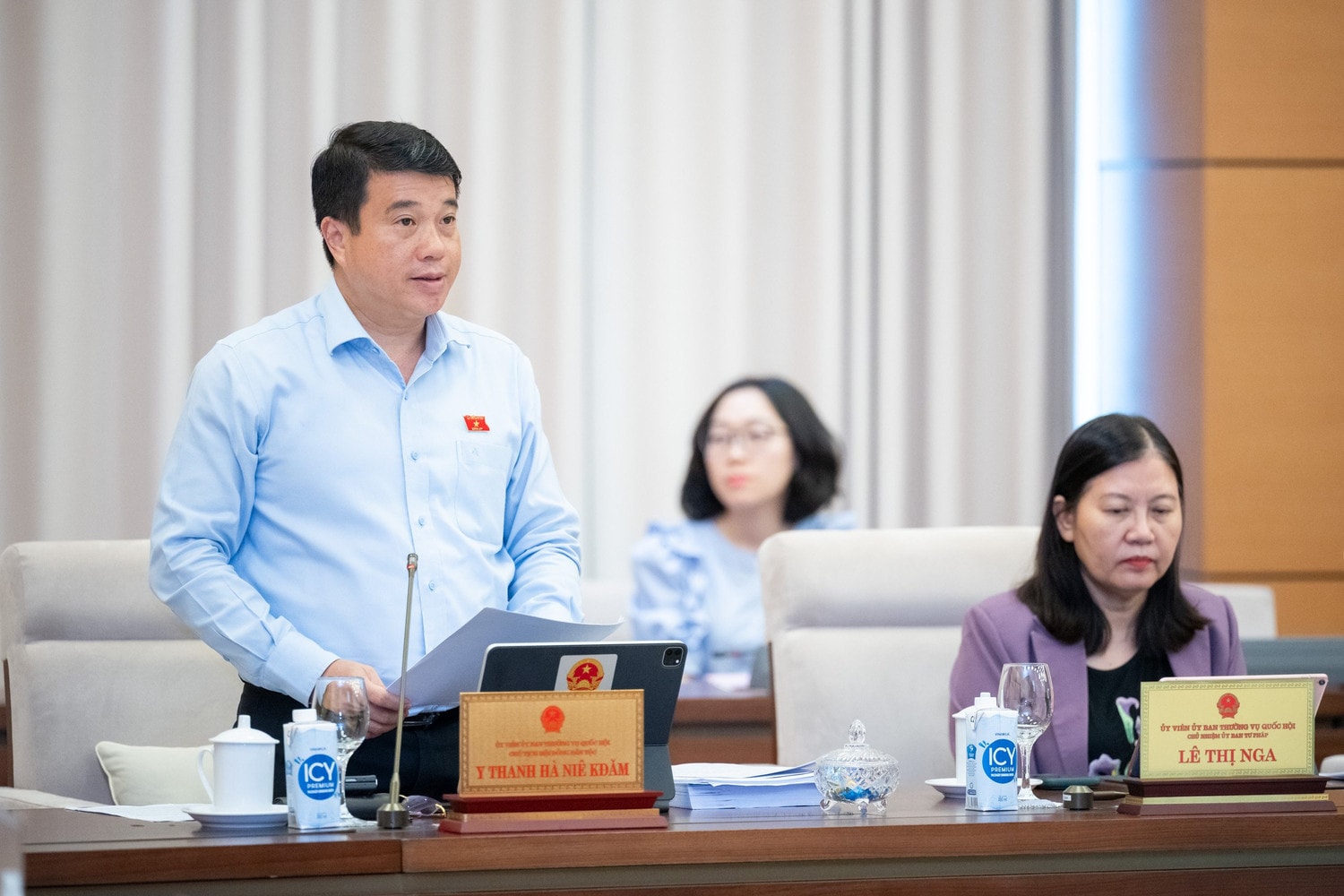 Nghiên cứu, đề xuất giải pháp để Quốc hội hoàn thành nhiệm vụ lập pháp của nhiệm kỳ, bảo đảm chất lượng, đáp ứng yêu cầu thực tiễn -2