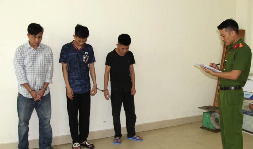 Nghệ An: Bắt ổ nhóm trộm chó, dùng 