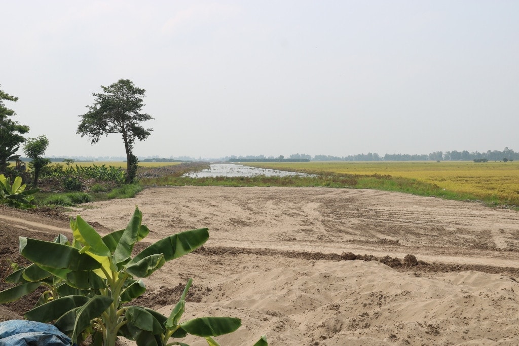 Hiện Bộ GT-VT đã có văn bản gửi đến các địa phương về việc sử dụng cát biển trong công trình cao tốc Bài 1: Nỗ lực thi công cao tốc theo cách “cầu không chờ đường, người không chờ việc”