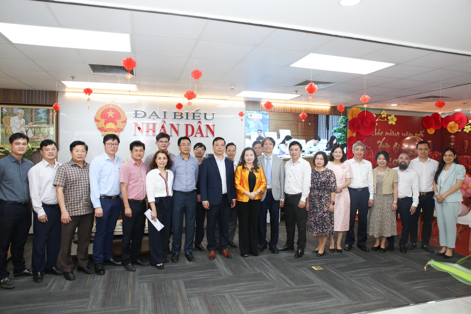 Báo Đại biểu Nhân dân ký kết thỏa thuận hợp tác với Trường Đại học Kinh tế Quốc dân -0