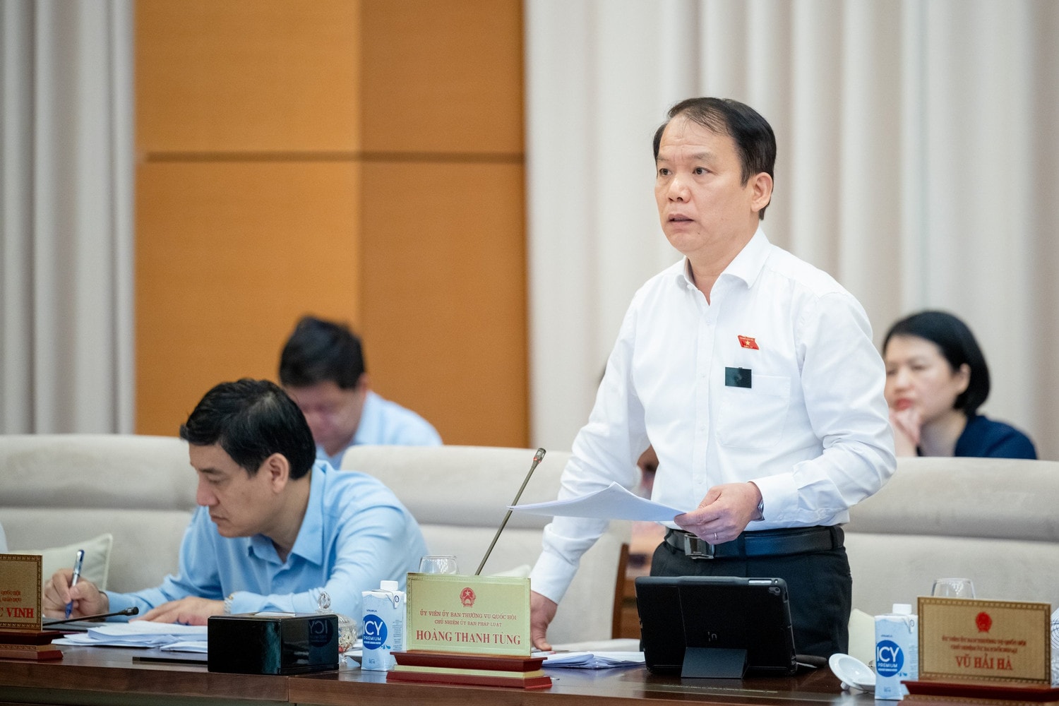 Đề cao trách nhiệm, quyết tâm cao nhất hoàn thiện hồ sơ, tài liệu trình Quốc hội tại Kỳ họp thứ Bảy -0