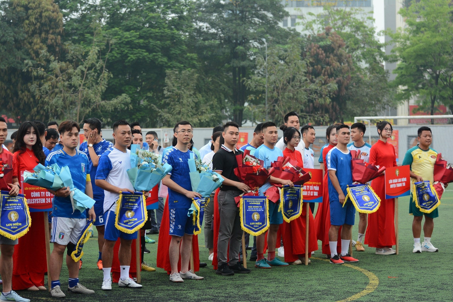 22 đội bóng tranh Cúp Báo Lao động Thủ đô lần thứ IX năm 2024 -0