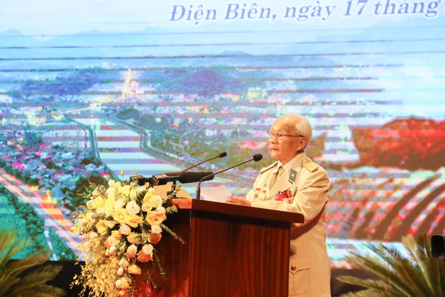 Những con người viết nên lịch sử -2
