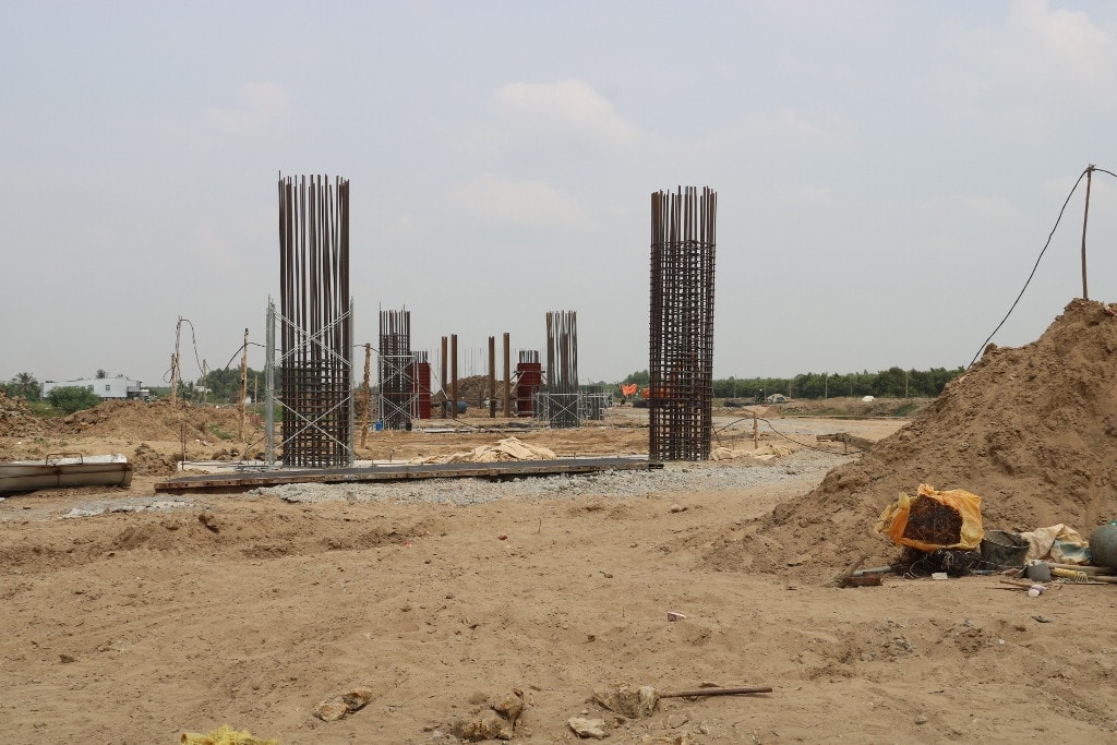 Nhiều mỏ cát có trữ lượng lớn sẽ được khai thác vào giữa tháng 4.2024 để phục vụ các tuyến cao tốc đang thiếu cát nhiều tháng qua Bài 1: Nỗ lực thi công cao tốc theo cách “cầu không chờ đường, người không chờ việc”