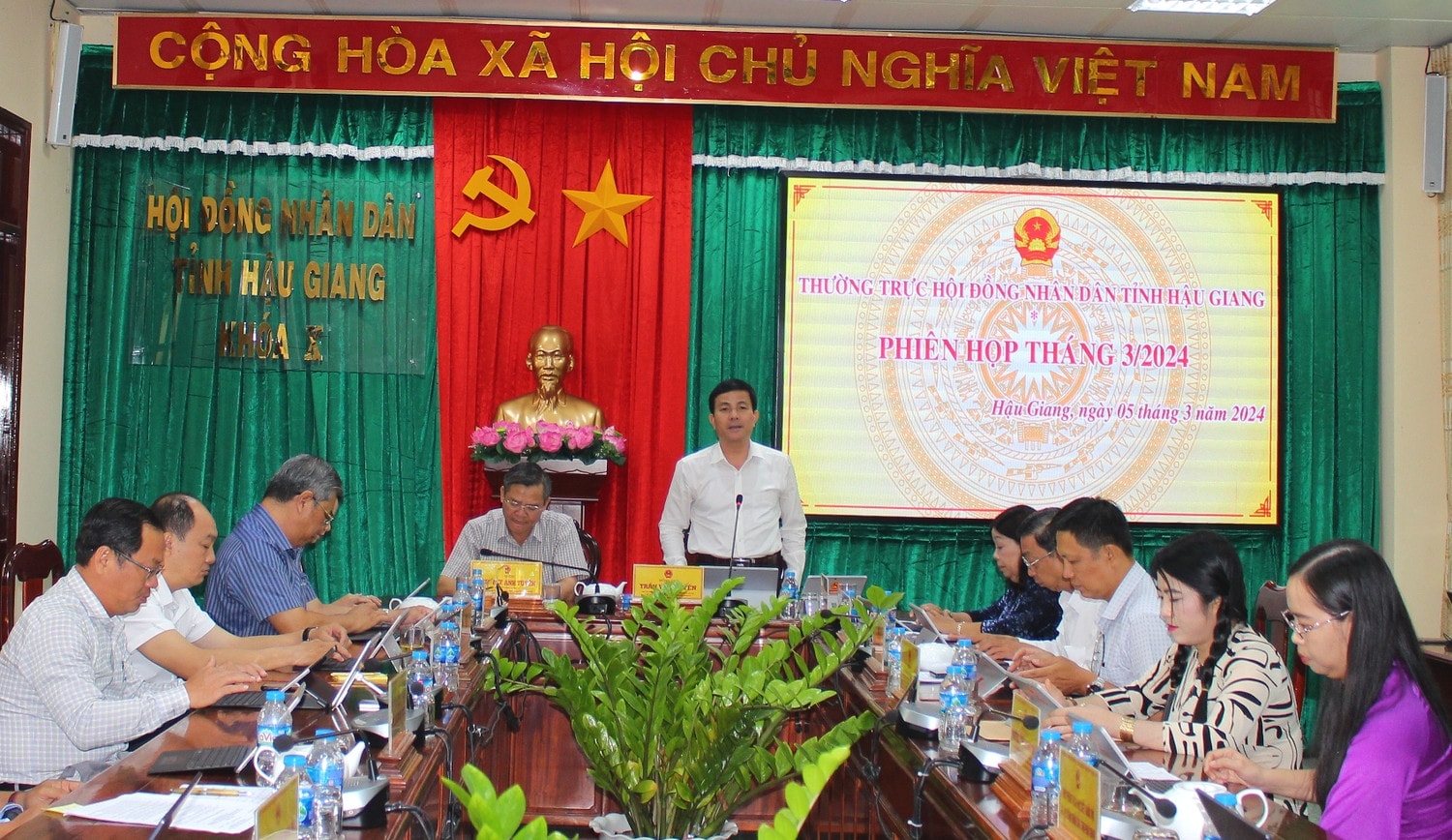 Phiên họp tháng 3.2024 của Thường trực HĐND tỉnh Hậu Giang - ẢNH A. NHIÊN