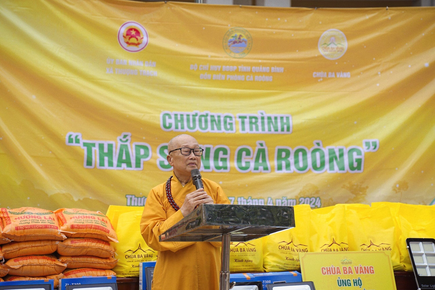 Chùa Ba Vàng chung tay vì đời sống đồng bào Ma Coong - 0