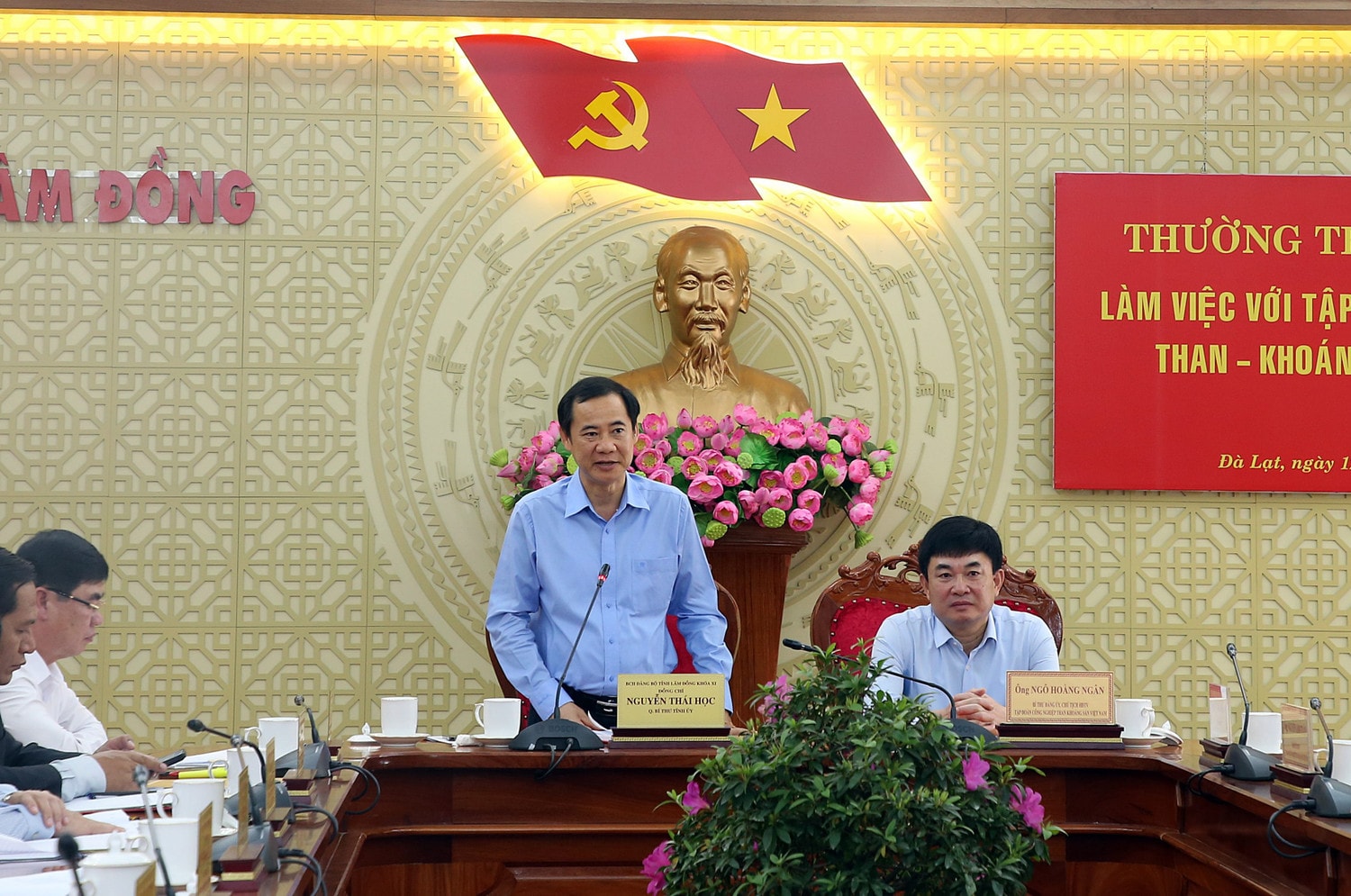 Quyền Bí thư Tỉnh uỷ Lâm Đồng Nguyễn Thái Học phát biểu tại buổi làm việc Lâm Đồng làm việc với TKV về dự án mở rộng Tổ hợp bauxite Tân Rai -0