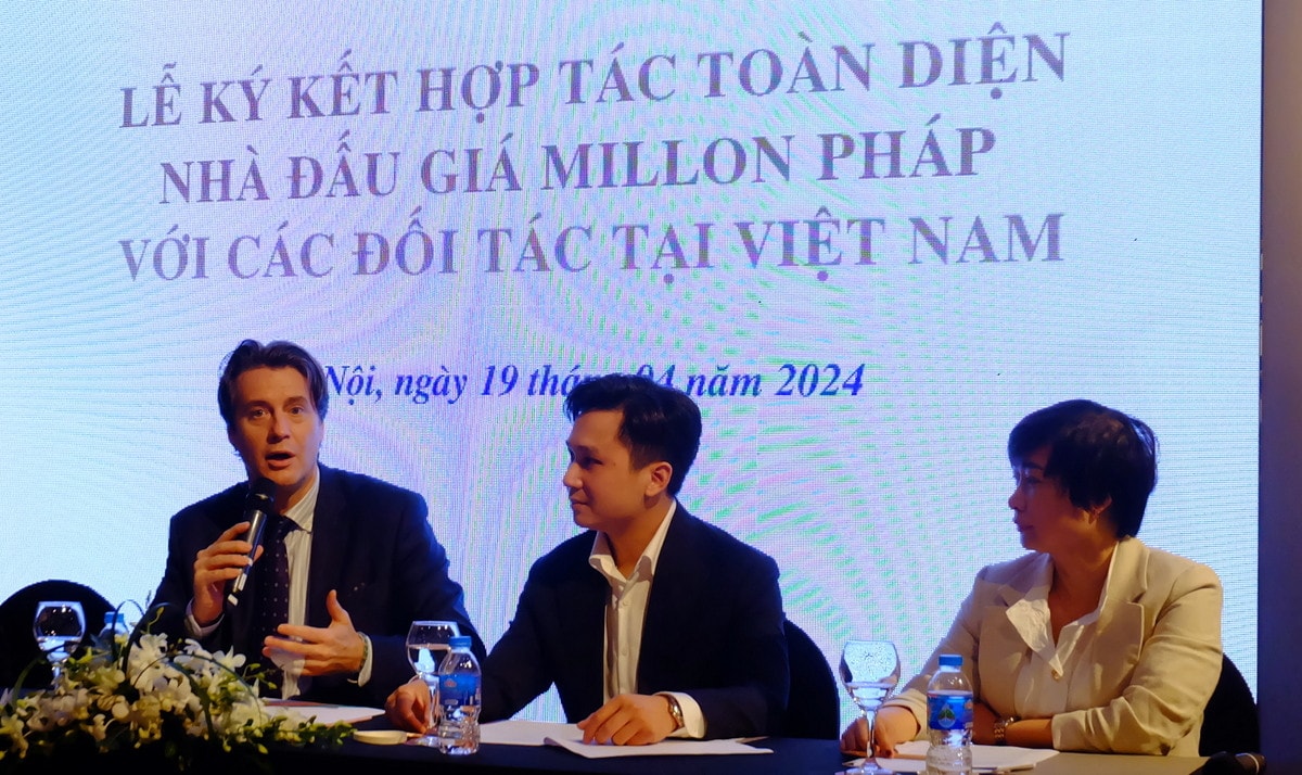 Chủ tịch Millon Pháp Alexandre Millon cho biết dành nhiều sự quan tâm tới thị trường nghệ thuật Việt Nam Tổ chức phiên đấu giá quốc tế Nghệ thuật Việt Nam -0