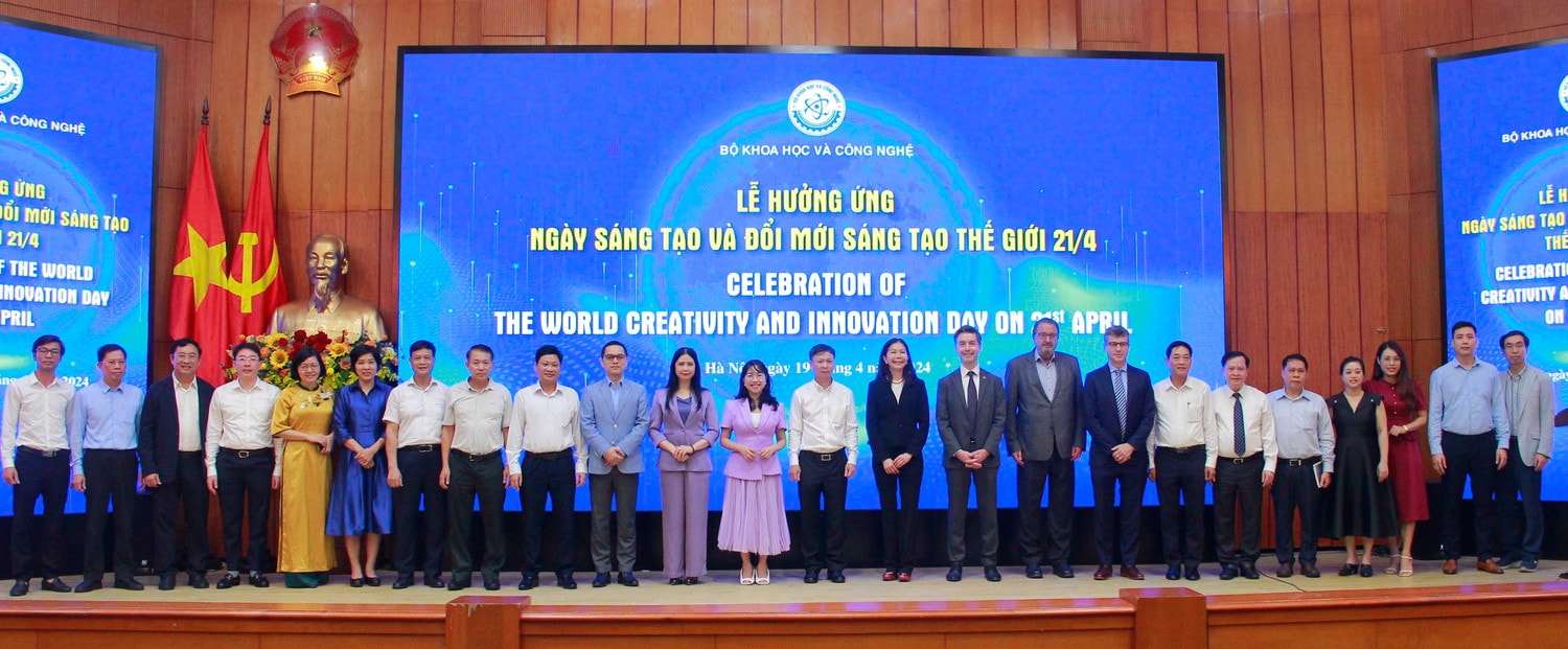 Hưởng ứng Ngày sáng tạo và Đổi mới sáng tạo thế giới năm 2024 -0