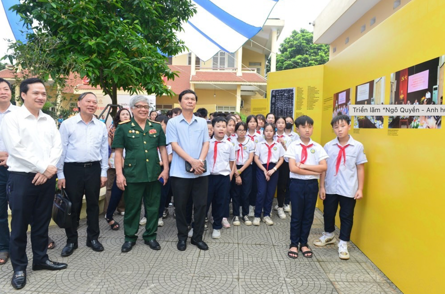 Khai mạc triển lãm “Ngô Quyền - Anh hùng dân tộc kiệt xuất” -0
