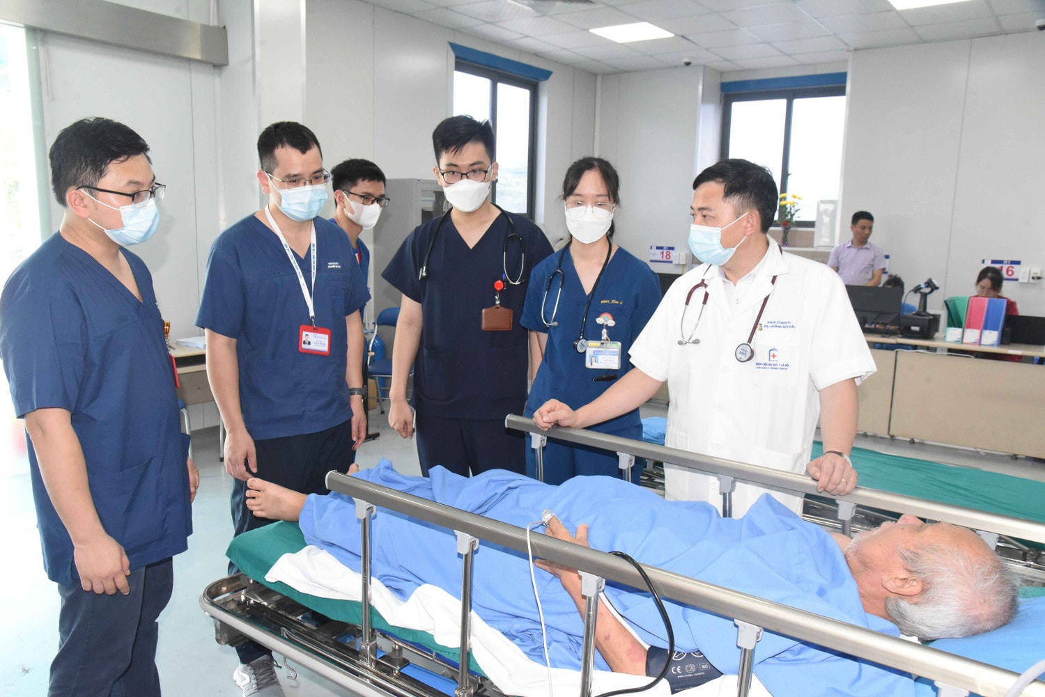 Bệnh viện Đại học Y Hà Nội - Cơ sở Hoàng Mai bắt đầu nhận bệnh nhân điều trị nội trú -2