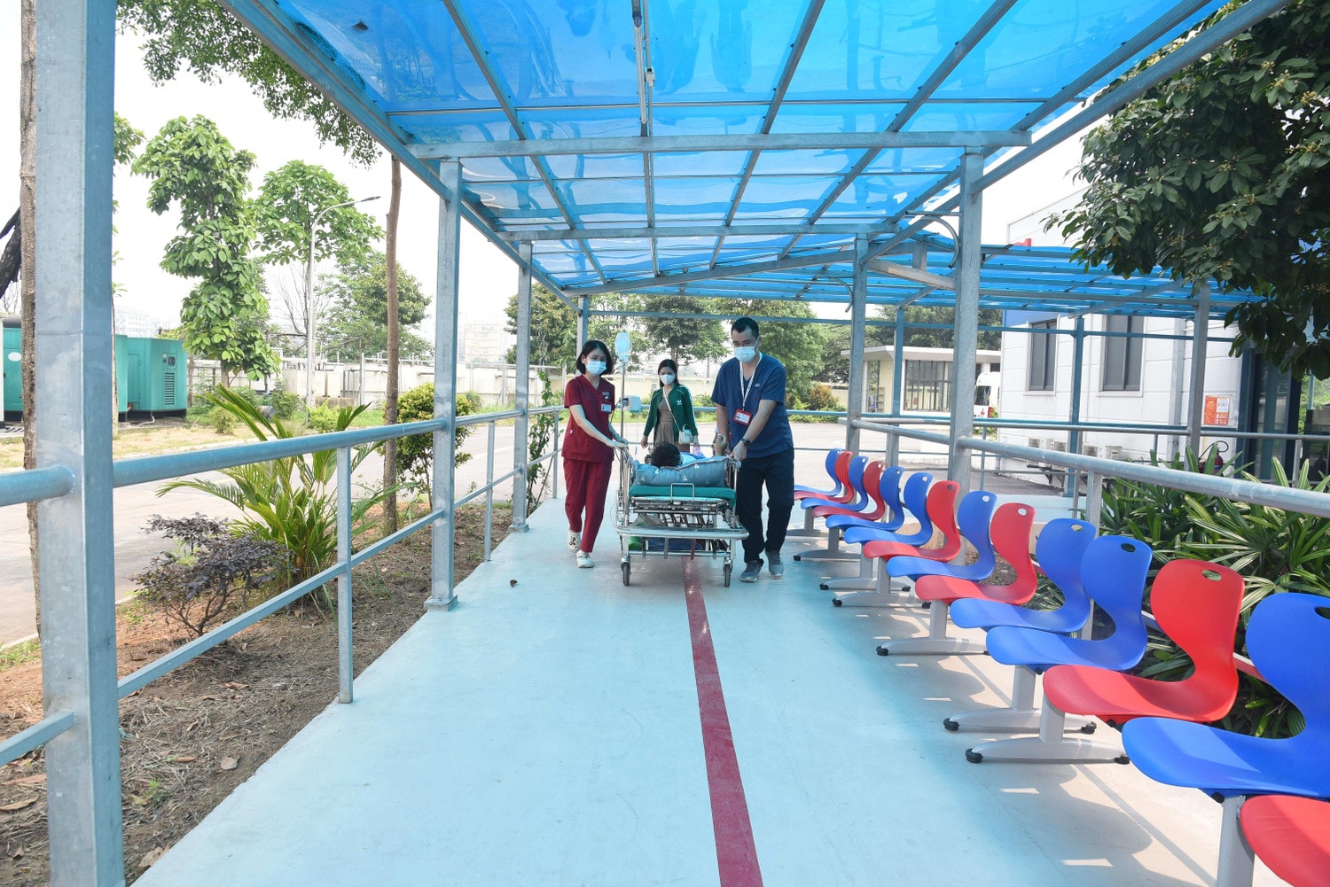 Bệnh viện Đại học Y Hà Nội - Cơ sở Hoàng Mai bắt đầu nhận bệnh nhân điều trị nội trú -0