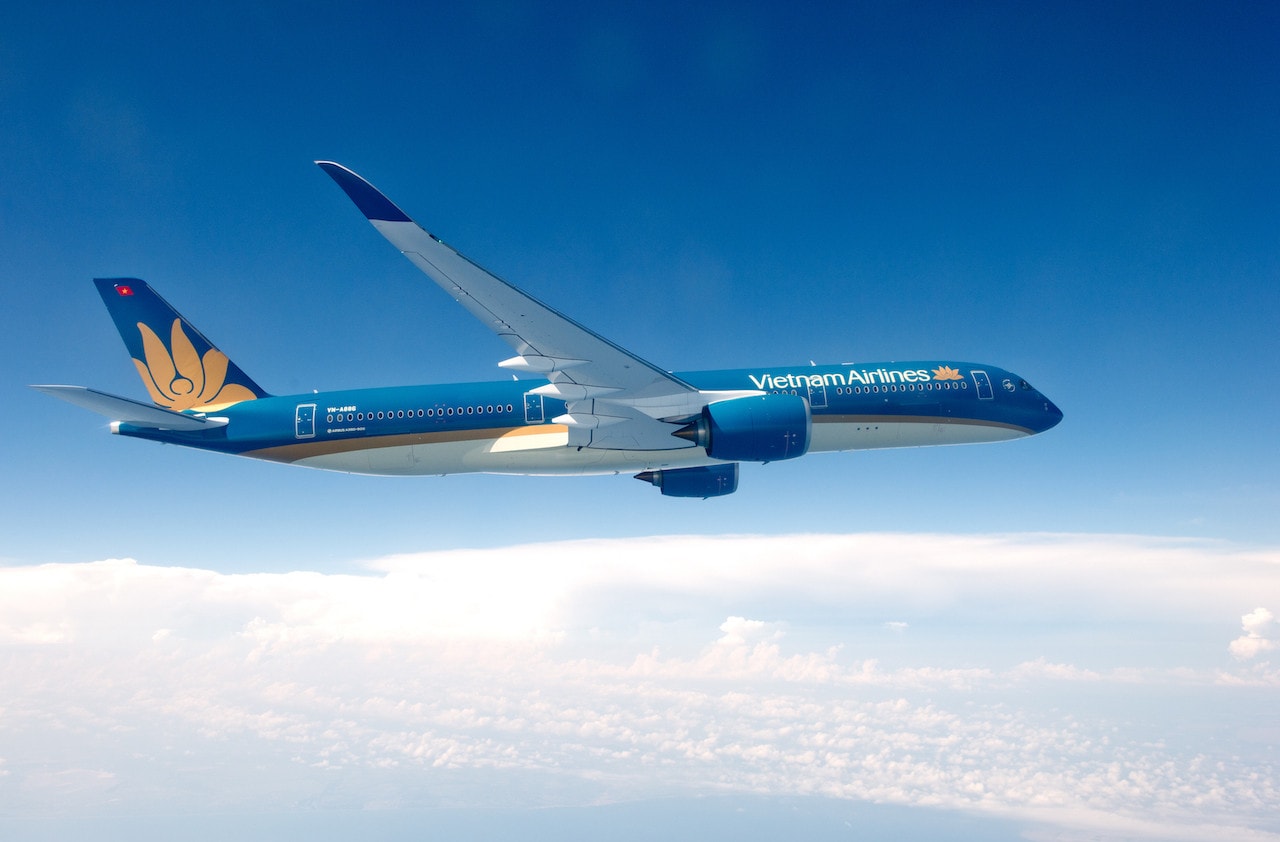 Vietnam Airlines khai thác tàu bay thân rộng đường bay Hà Nội - Singapore -0