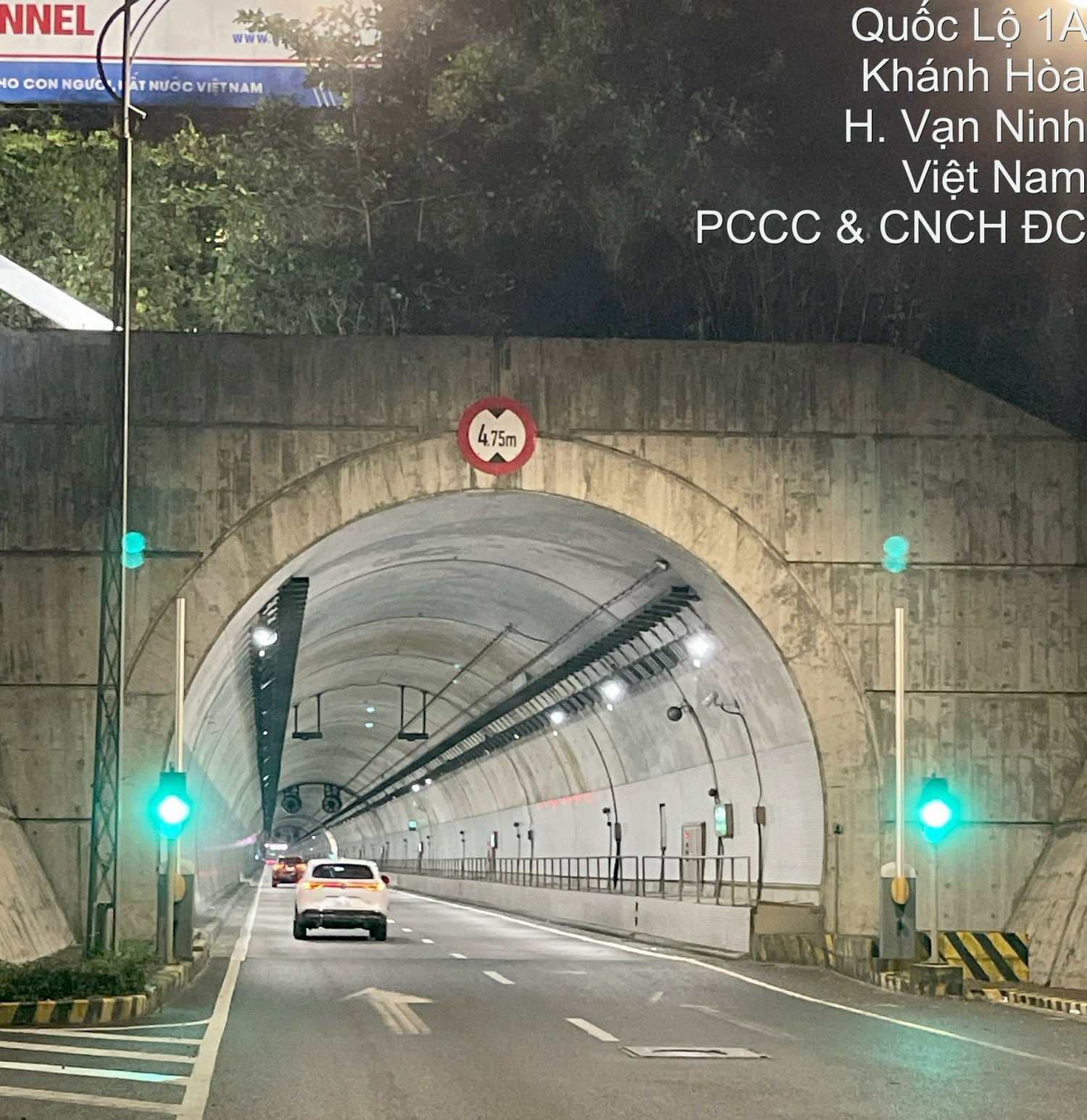 Không có việc sụt lún hầm đường bộ qua Đèo Cả -0