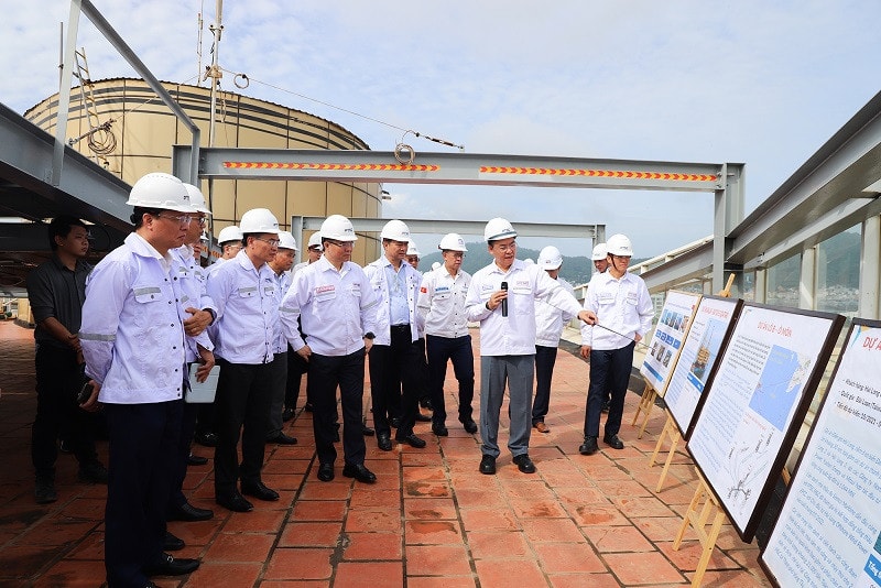 Petrovietnam - Thành công từ quản trị biến động -0
