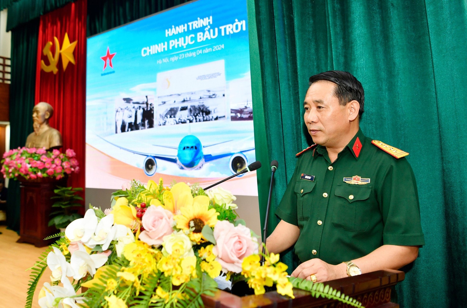 Đoàn bay 919 với hành trình chinh phục bầu trời -0