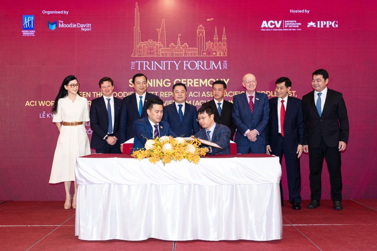 Ông Phillip Nguyễn tại lễ ký kết IPPG và ACV đồng đăng cai tổ chức Diễn Đàn Trinity Forum tại TP. Hồ Chí Minh vào tháng 11.2024 -0