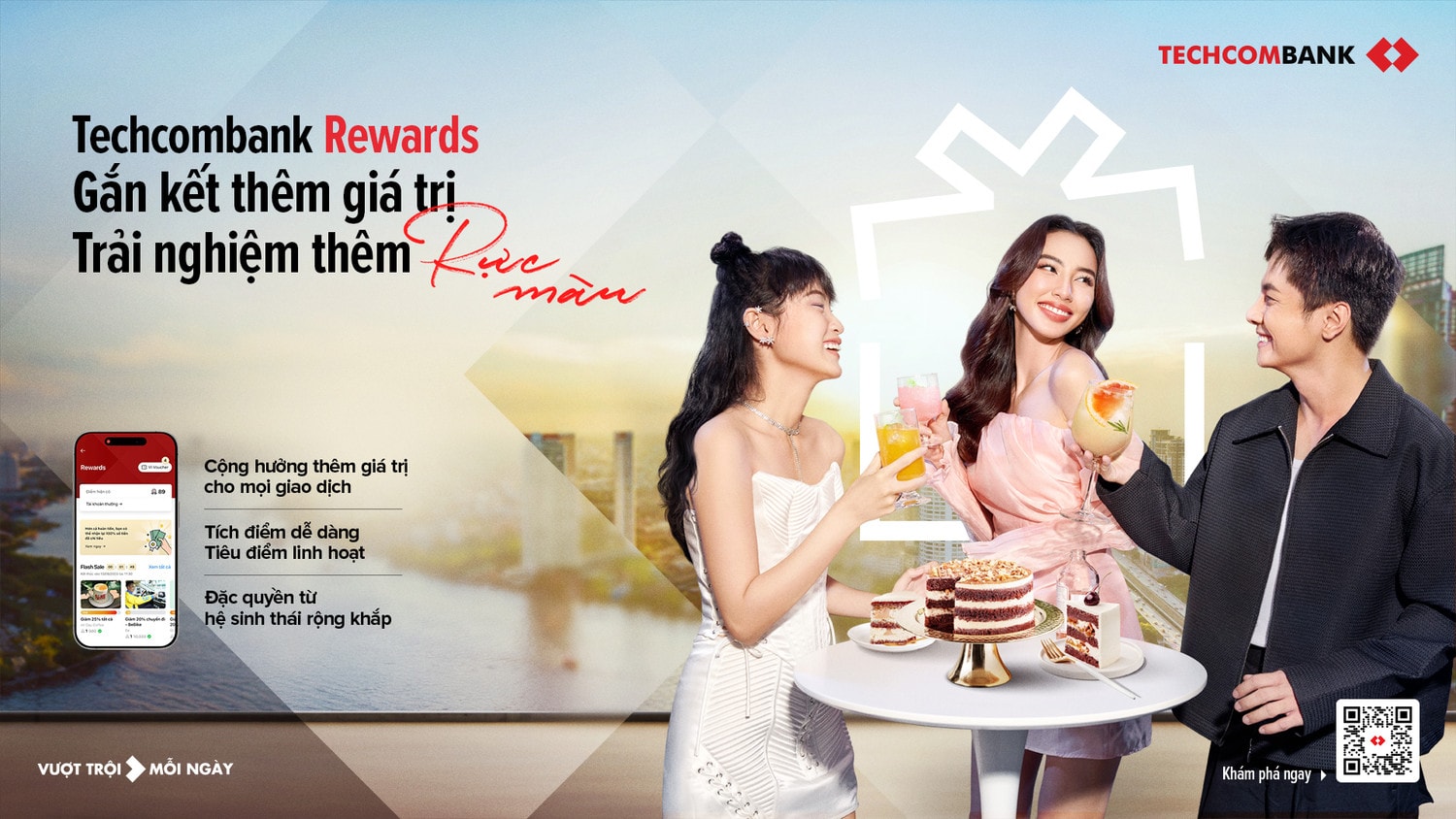 Techcombank Rewards: Cộng giá trị, thêm gắn kết, tặng đặc quyền 