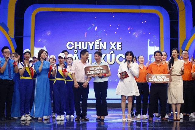  “Giờ thứ 9