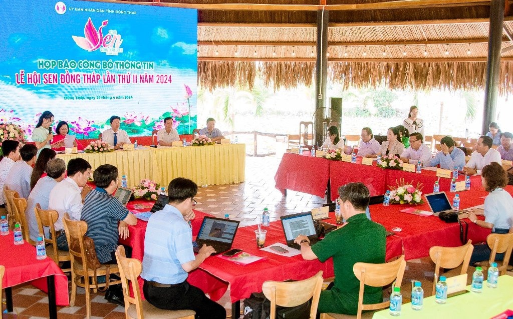 Nhiều hoạt động đặc sắc tại Lễ hội Sen Đồng Tháp lần thứ II