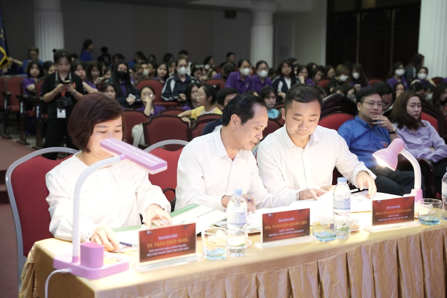 Sinh viên Trường Đại học Giáo dục đạt giải nhất Cuộc thi tìm hiểu các môn lý luận chính trị 