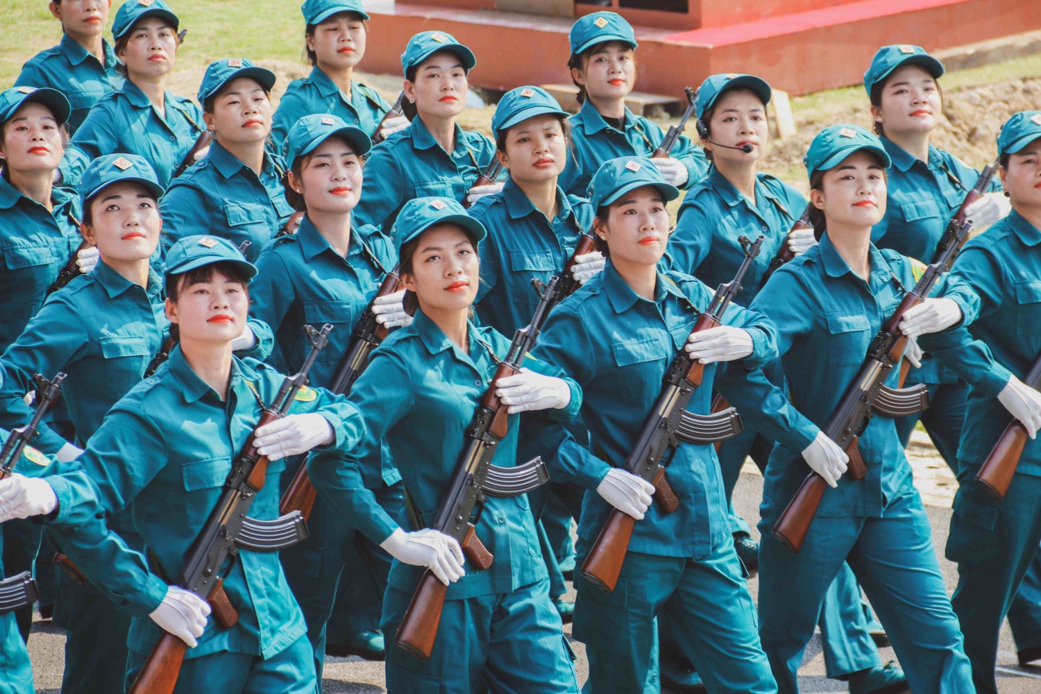 Hợp luyện diễu binh chào mừng Lễ Kỷ niệm 70 năm Chiến thắng Điện Biên Phủ -3