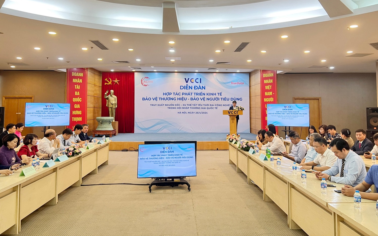 Xây dựng dữ liệu truy xuất nguồn gốcphải đảm bảo tối thiểu 10 thông tin cơ bản