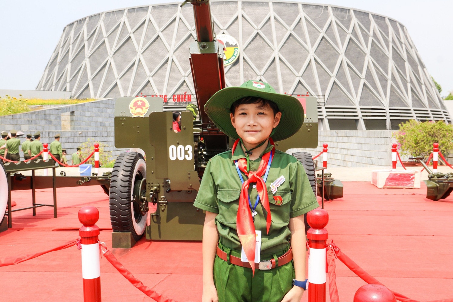 Hành trình về nguồn của các “chiến sĩ nhỏ Điện Biên”