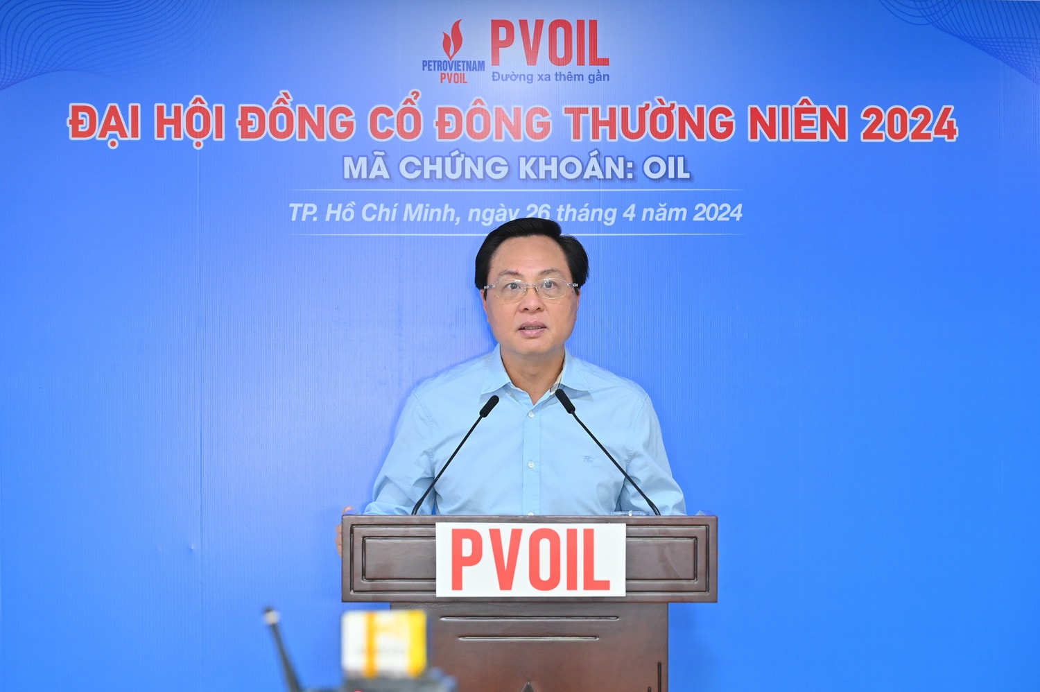 Ông Bùi Minh Tiến – Thành viên HĐTV Tập đoàn Dầu khí Việt Nam phát biểu tại Đại hội PVOIL tiếp tục phát triển hệ thống bán lẻ và gia tăng các dịch vụ phi xăng dầu -0