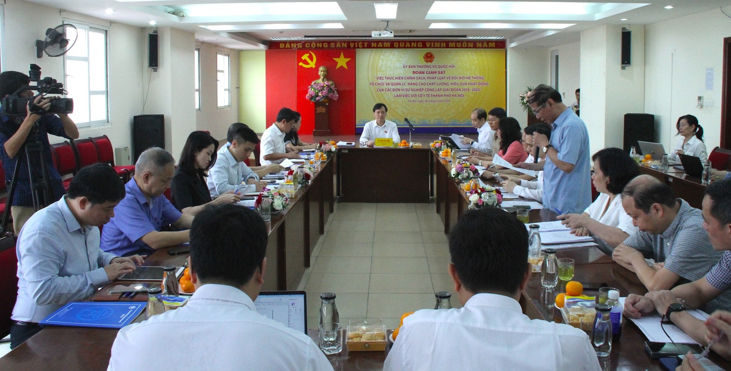 Toàn cảnh buổi làm việc