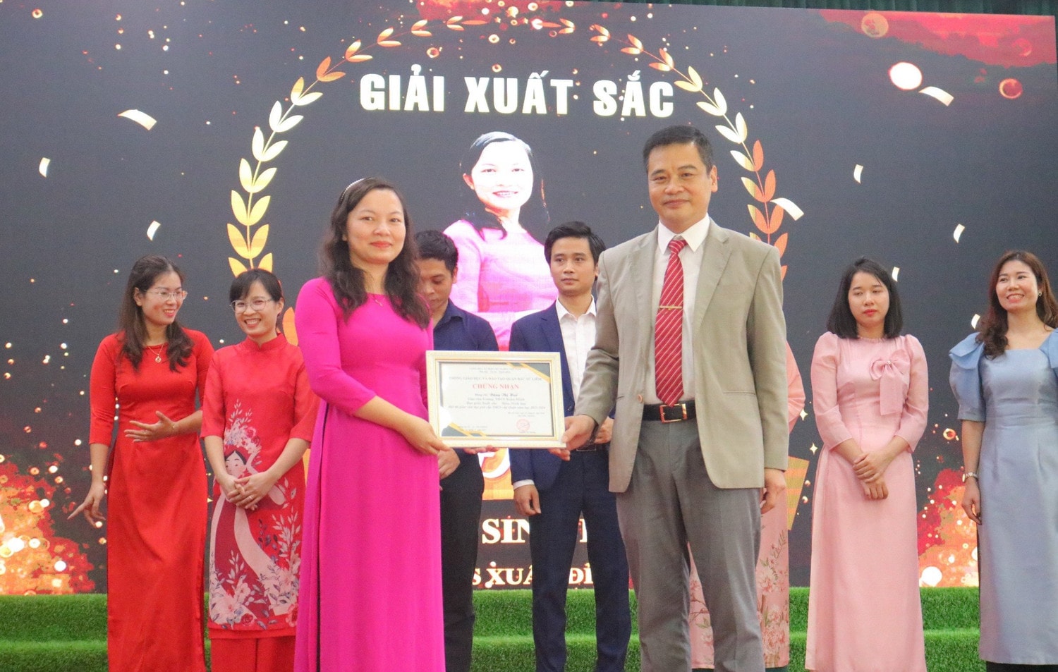Giáo viên Trường THCS Xuân Đỉnh đạt giải xuất sắc tại Hội thi Giáo viên dạy giỏi quận Bắc Từ Liêm -0