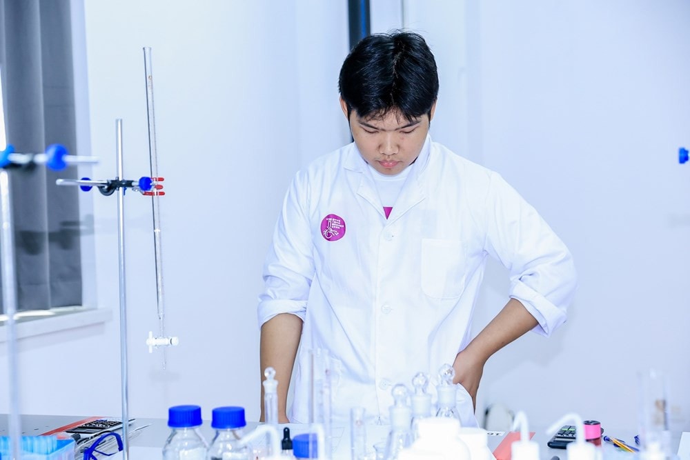 10/10 học sinh Việt Nam đoạt giải cao tại 