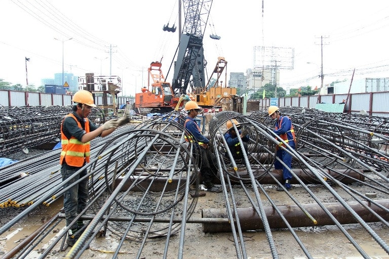 Đầu tư từ Nhà nước, đặc biệt là đầu tư công vào các công trình trọng điểm, sẽ kích thích đầu tư từ khu vực tư nhân. Ảnh: Báo Công thương