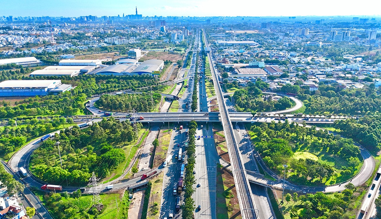 Diện mạo TP. Hồ Chí Minh vươn lên mạnh mẽ sau 49 năm giải phóng -0