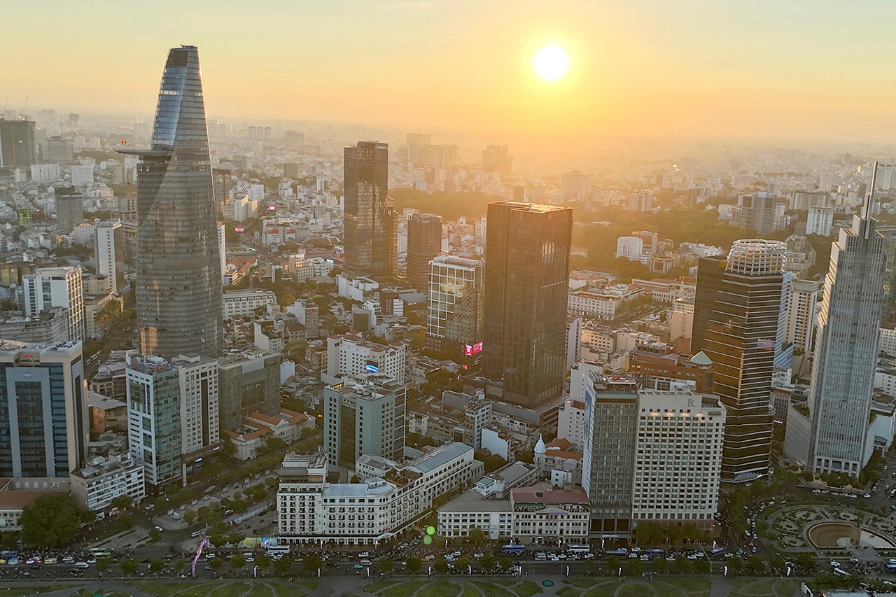 Diện mạo TP. Hồ Chí Minh vươn lên mạnh mẽ sau 49 năm giải phóng -0