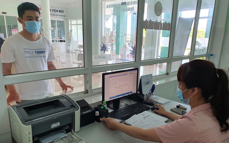 Bộ y tế đề xuất một số tình huống khám chữa bệnh được hưởng 100% bảo hiểm -0