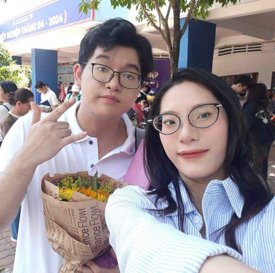 Nam sinh học vượt, đứng đầu danh sách tốt nghiệp trường Đại học Bách khoa TP. Hồ Chí Minh -0