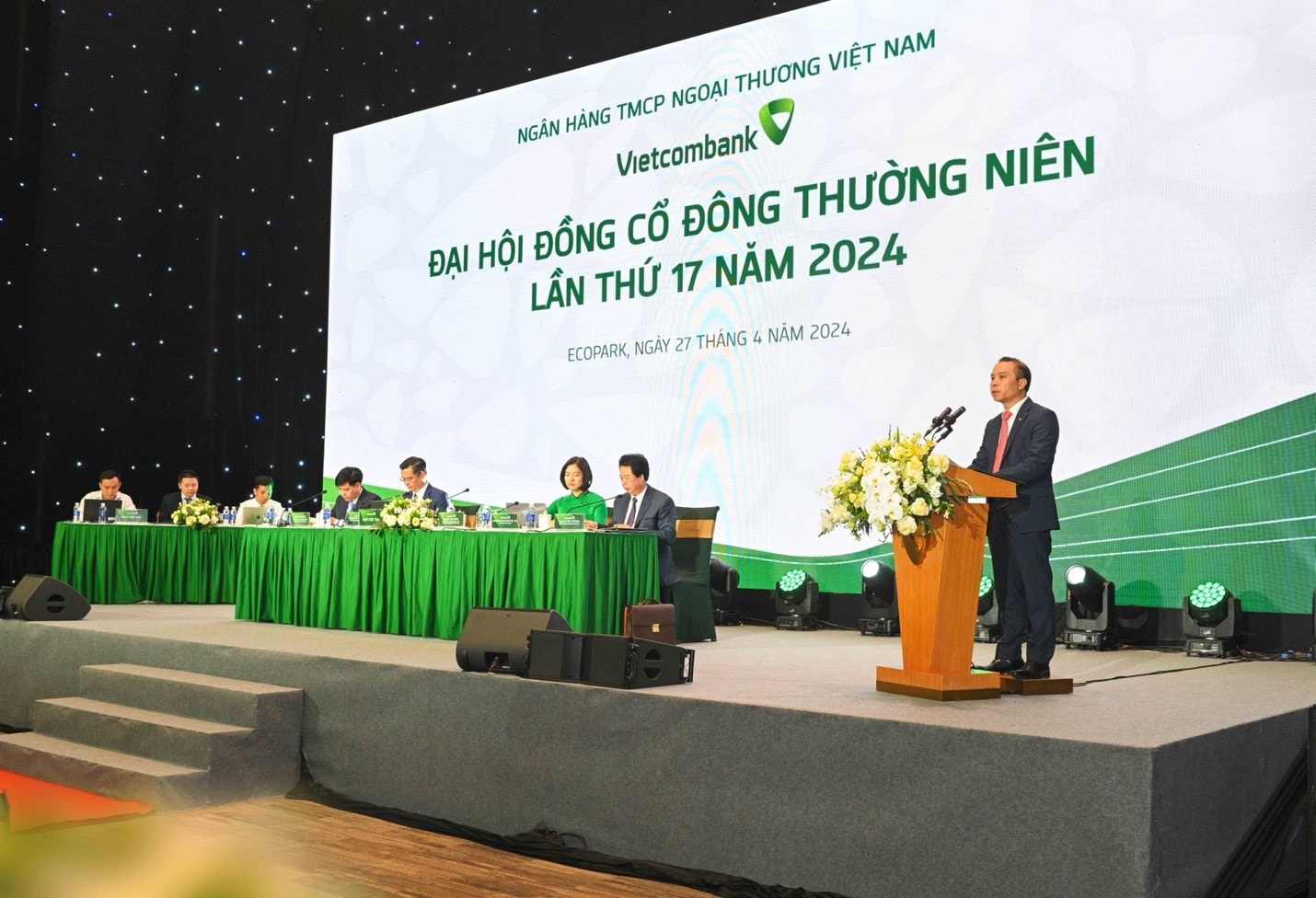 Vietcombank tổ chức thành công Đại hội đồng cổ đông thường niên lần thứ 17 năm 2024 -0