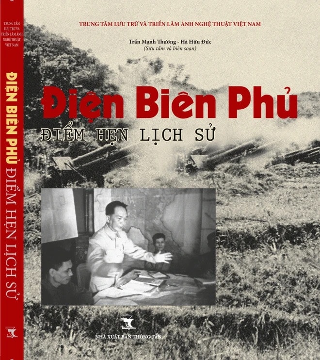 Ra mắt sách ảnh 