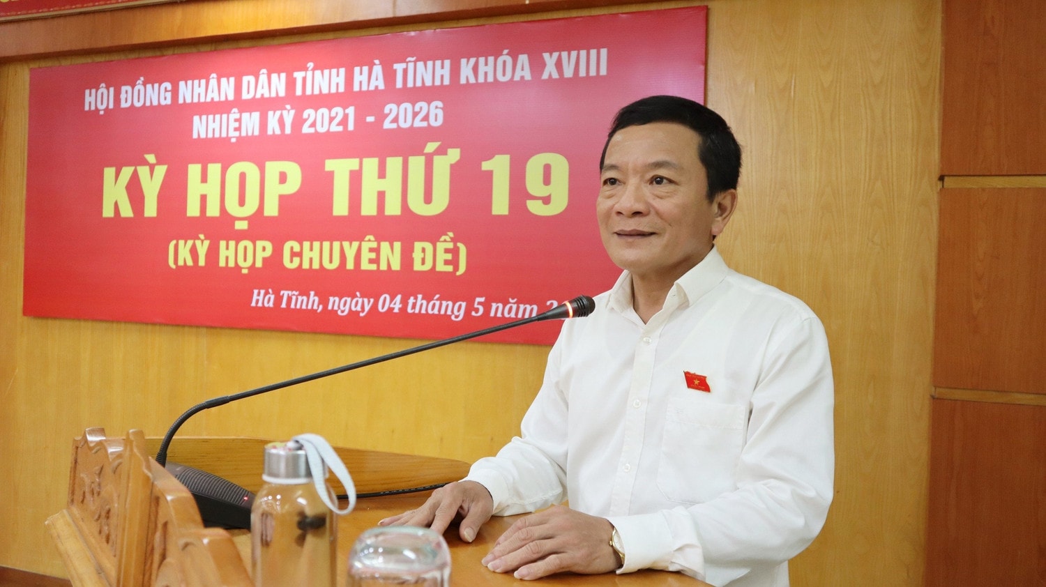Hà Tĩnh: HĐND tỉnh thông qua 13 nghị quyết tại Kỳ họp thứ 19 -0