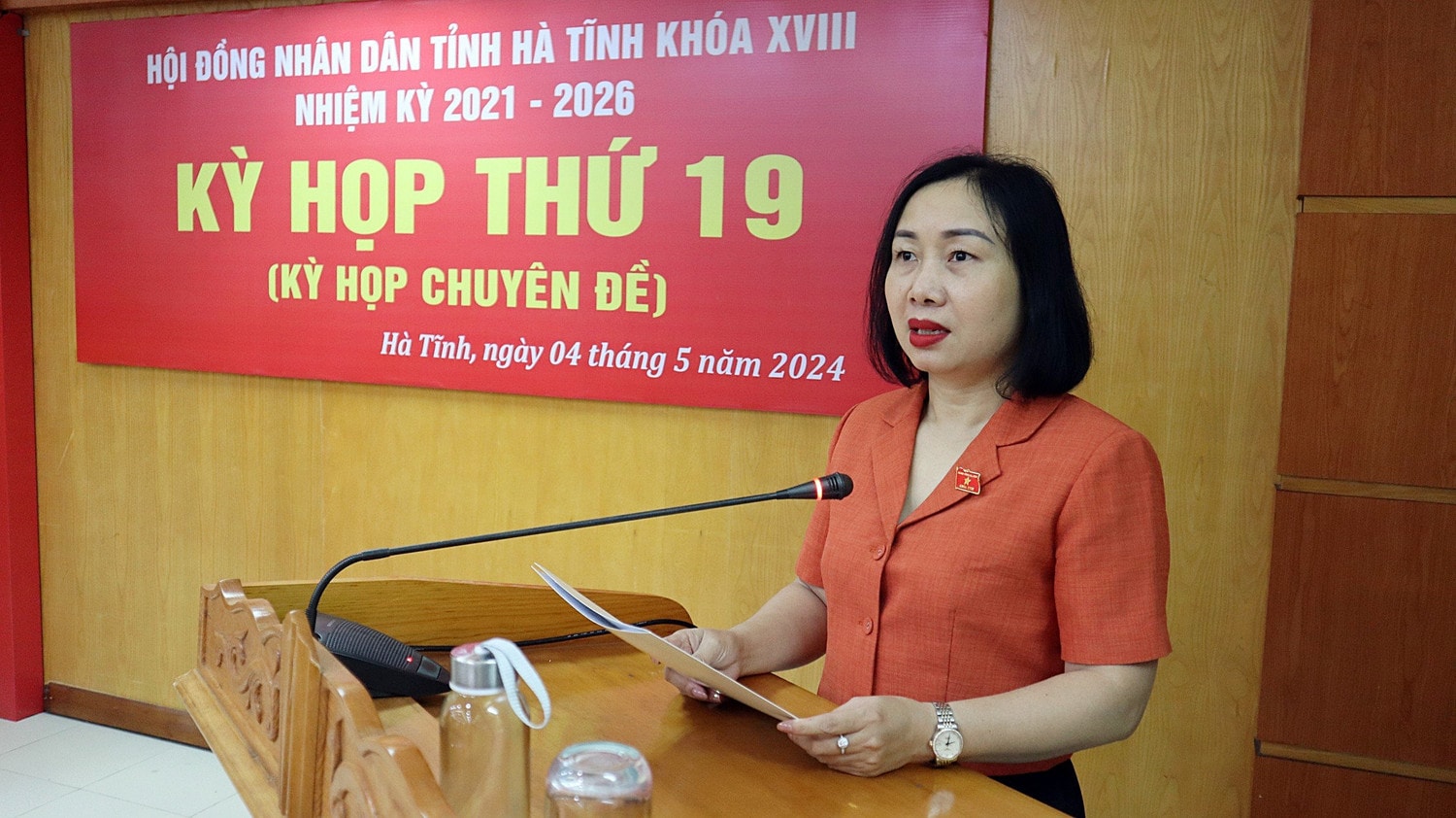 Hà Tĩnh: HĐND tỉnh thông qua 13 nghị quyết tại Kỳ họp thứ 19 -0